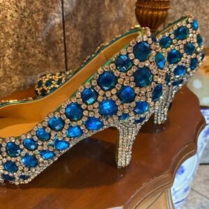 Crystal Pumps SZ 40/9